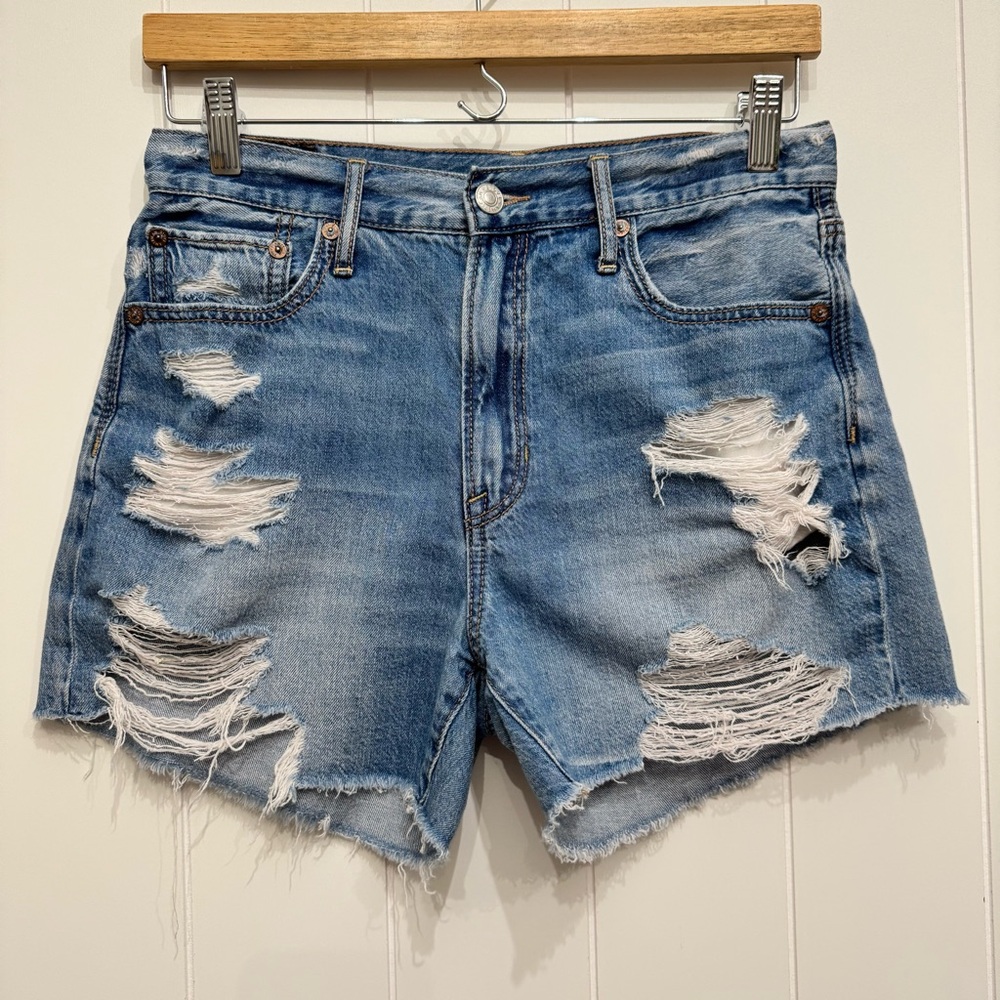 American Eagle Women’s High Rise 90’s Boyfriend Shorts Distressed Blue Denim 2